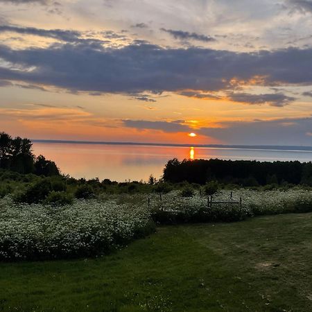 Kungsbacken I Tived Appartement Buitenkant foto